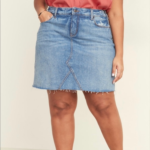NWT Old Navy High Waisted Frayed Hem Denim Skirt - Picture 6 of 6